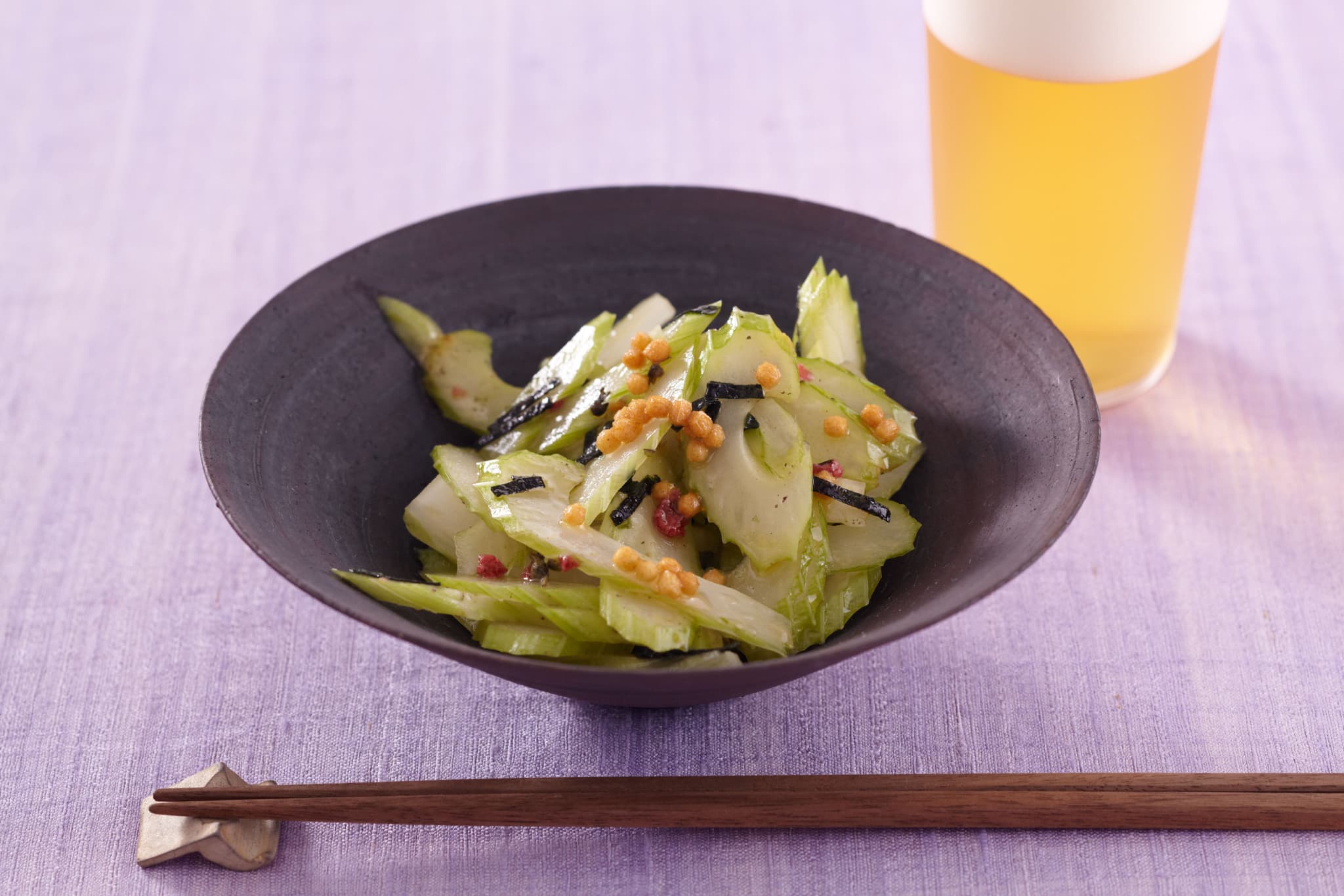 シャキシャキ！ セロリのやみつき和え