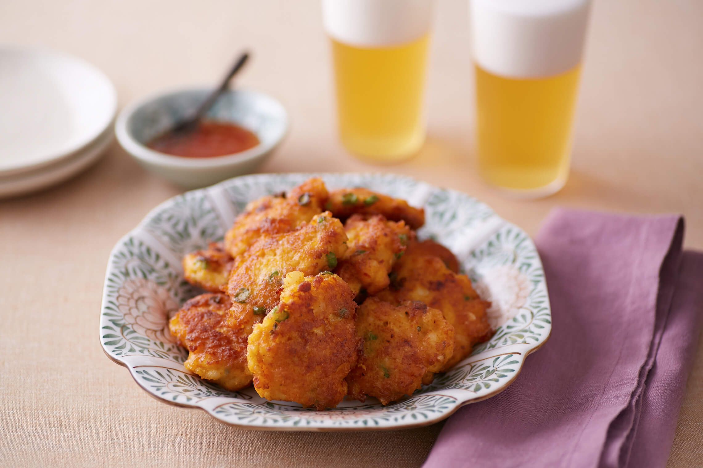 タイ風ピリ辛さつま揚げ（トート・マン・プラー）