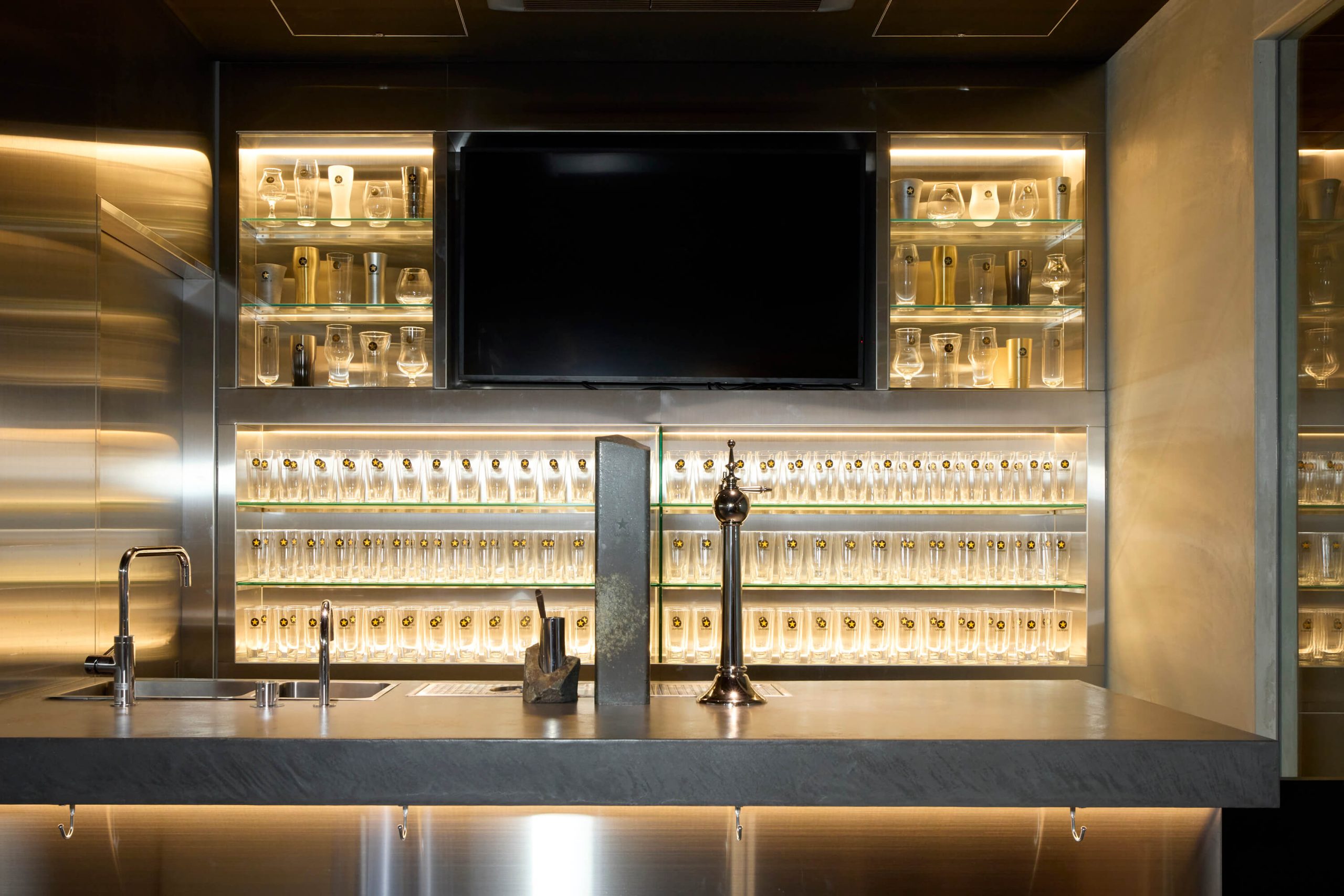 サッポロ生ビール黒ラベル THE BAR