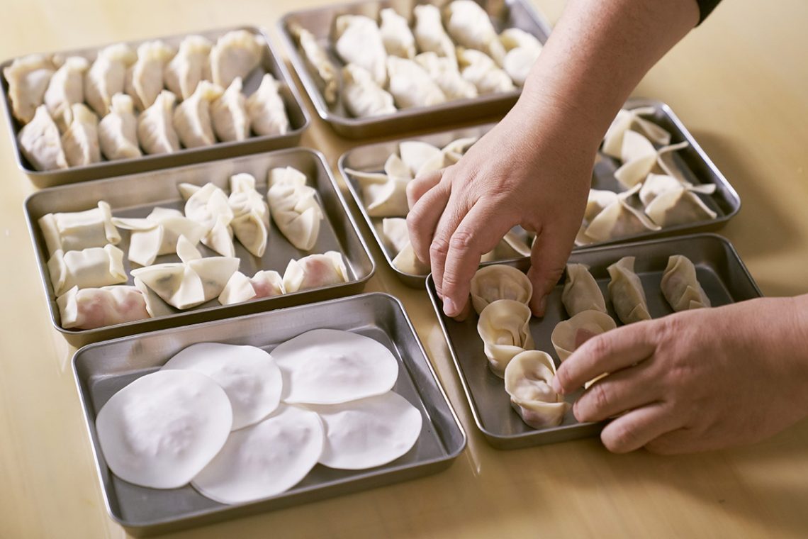 アルモンデ餃子