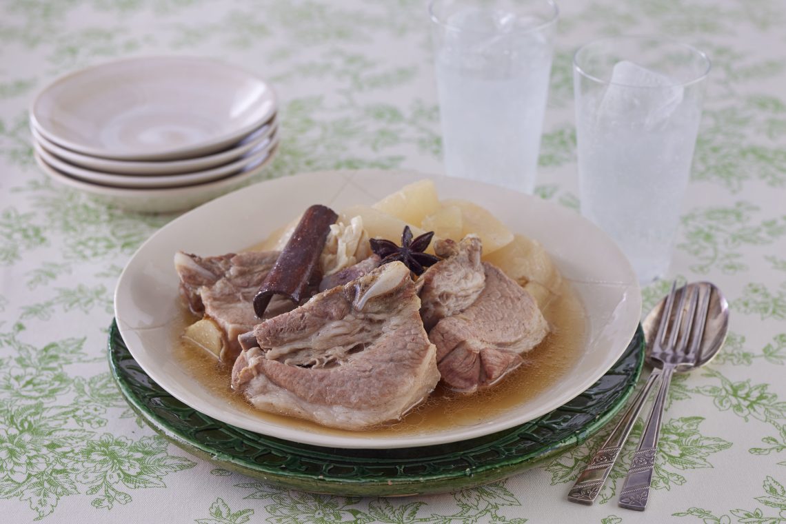 ほったらかしバクテー（肉骨茶）